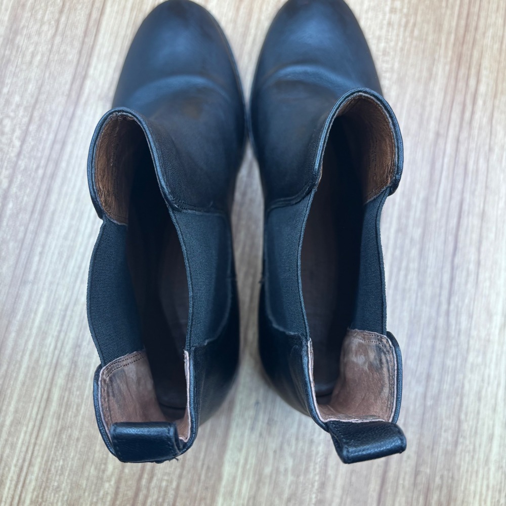 Frye Anna Chelsea Boots Black Womens Size 7M Leather Ankle Boot 3479359-BLK‎ - Picture 8 of 9